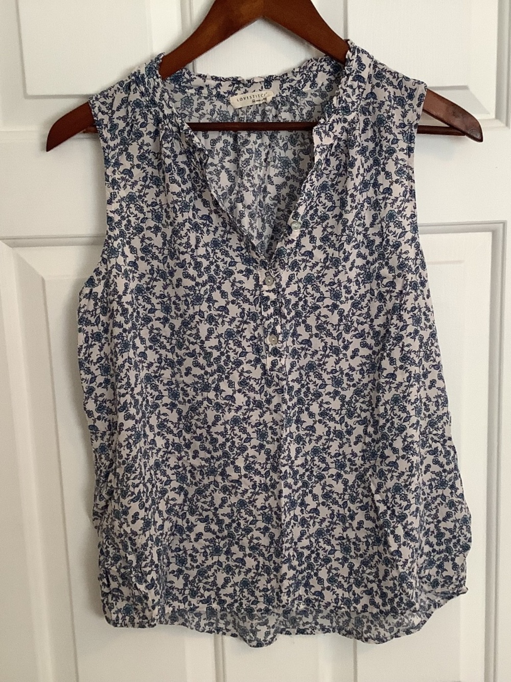 Lucky Brand sleeveless floral top